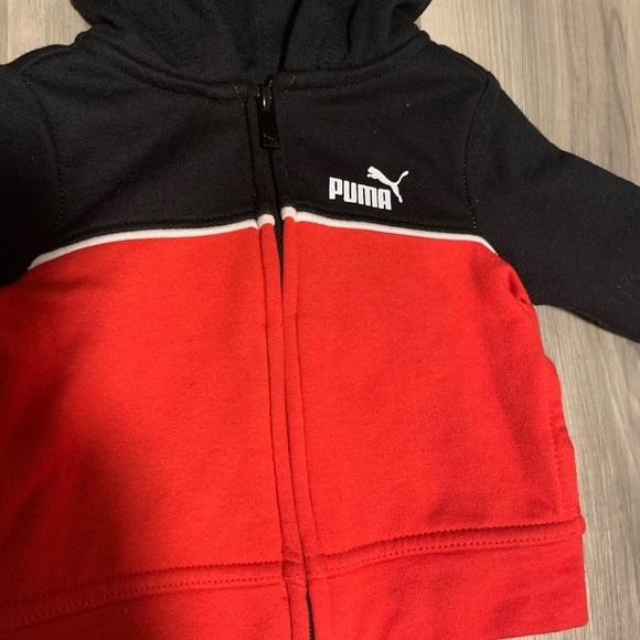 Puma- Vest 0-3months - Picture 2 of 3